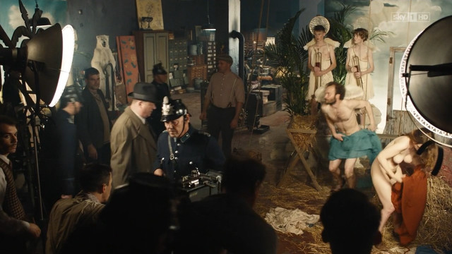 Franziska Holitschke nude - Babylon Berlin s01 (2017)