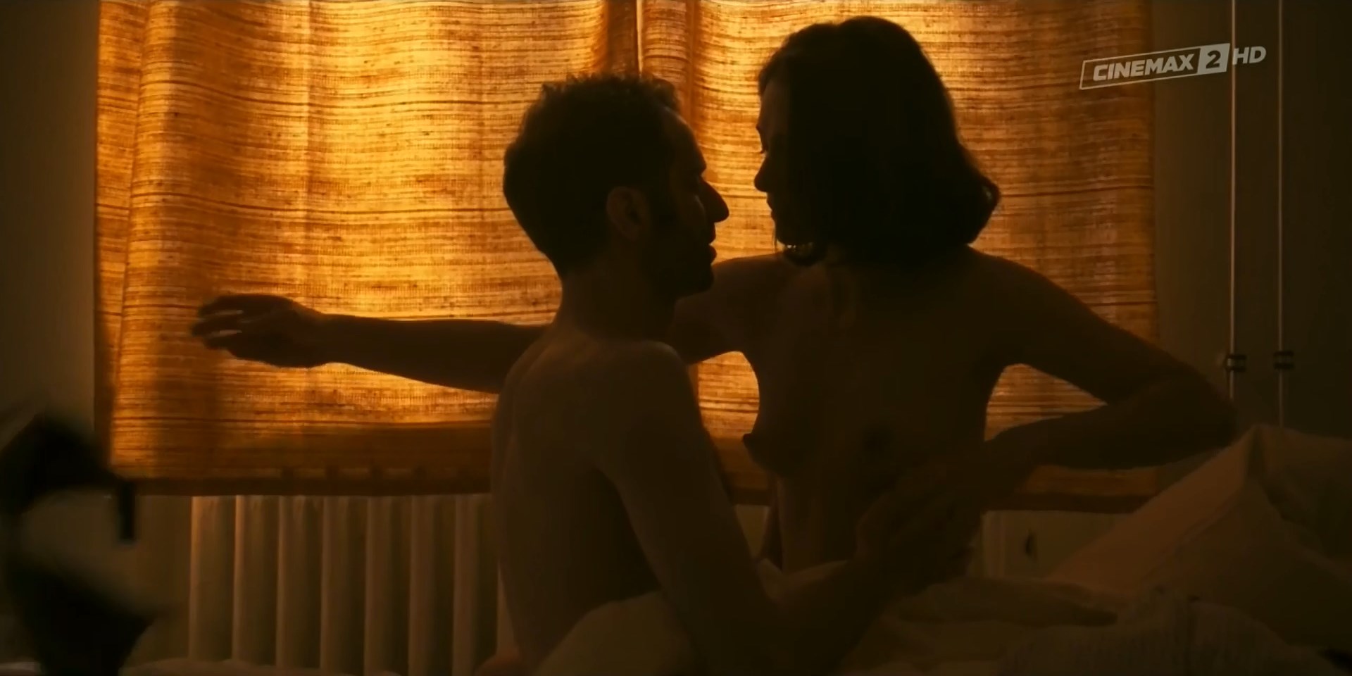 Pegah Ferydoni nude - Die defekte Katze (2018)