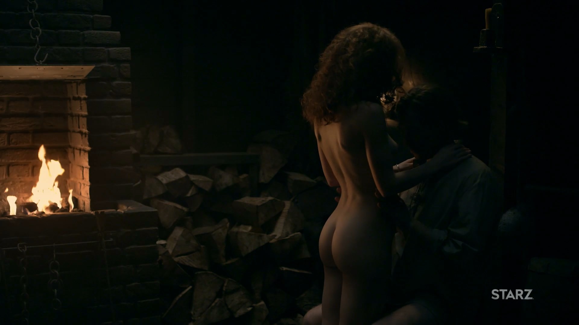 Sophie Skelton nude  - Outlander s04e08 (2018)