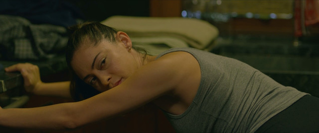 Rosa Salazar nude - Bird Box (2018)