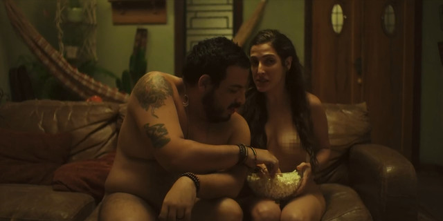 Clarice Falcao nude - Shippados s01e01-06 (2019)