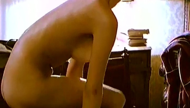 Zvezdana Mlakar nude - Berlin kaputt (1981)