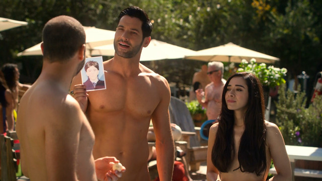 Aimee Garcia nude - Lucifer s04e06 (2019)