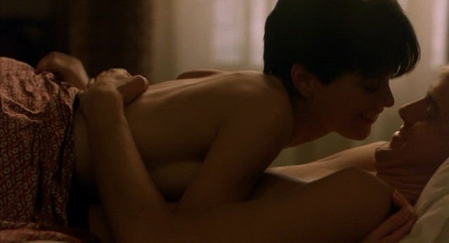 Linda Fiorentino nude - Gotcha (1985)