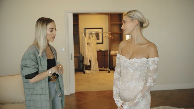 Hailey Baldwin sexy - Wedding Dress Fitting (2019)