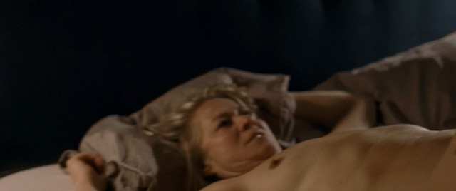 Trine Dyrholm nude - Dronningen (2019)