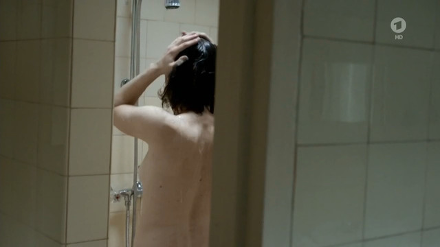 Annika Kuhl nude - Tatort e957 (2015)