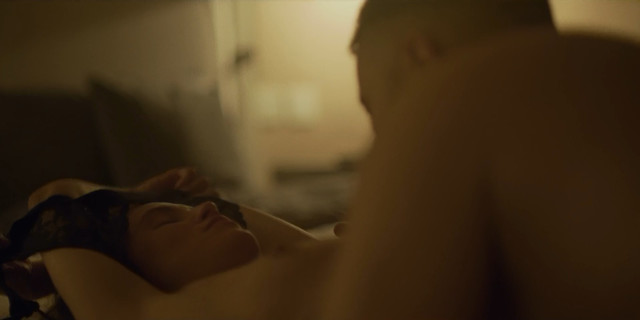 Peri Baumeister nude - Skylines s01e04 (2019)