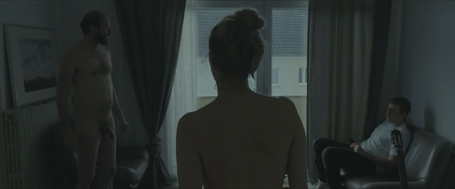 Ricarda Seifried nude - Wintermarchen (2018)