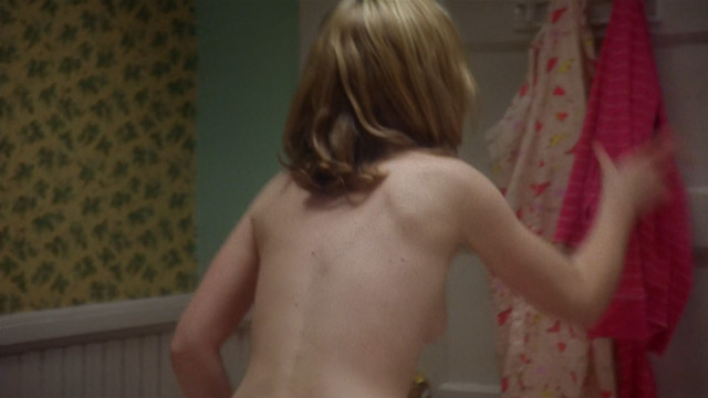 Julia Stiles sexy - Edmond (2005)