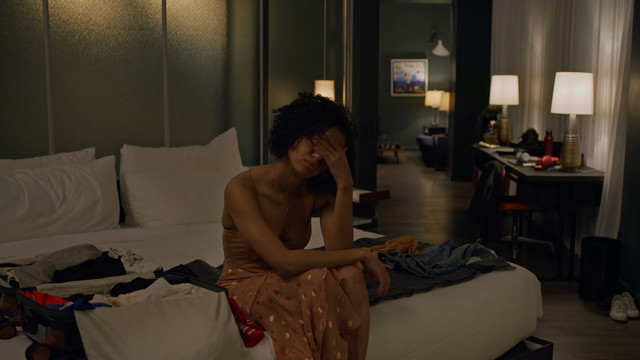 Gugu Mbatha-Raw sexy - Easy s03e09 (2019)