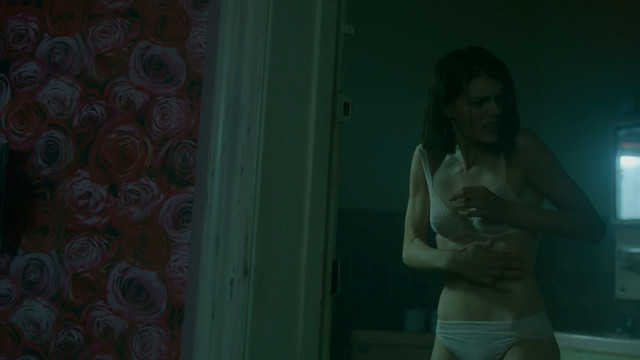 Emma Greenwell sexy - The Rook s01e01 (2019)