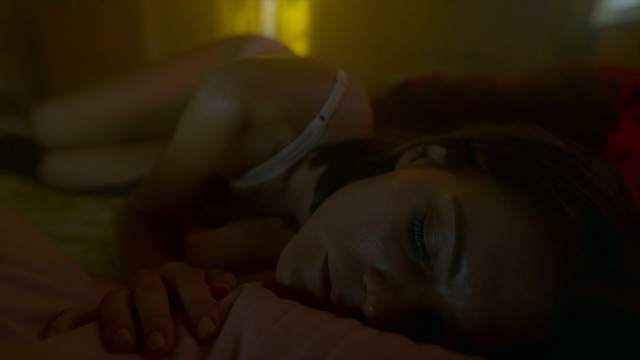 Emma Greenwell sexy - The Rook s01e01 (2019)