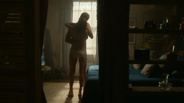 Emma Greenwell sexy - The Rook s01e04 (2019)