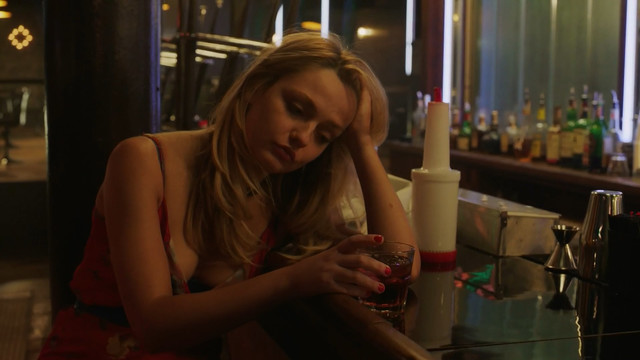 Emily Meade sexy - The Deuce s03e04 (2019)