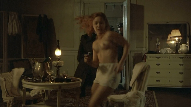 Mariya Semyonova nude - Der Untergang (Downfall) (2004)