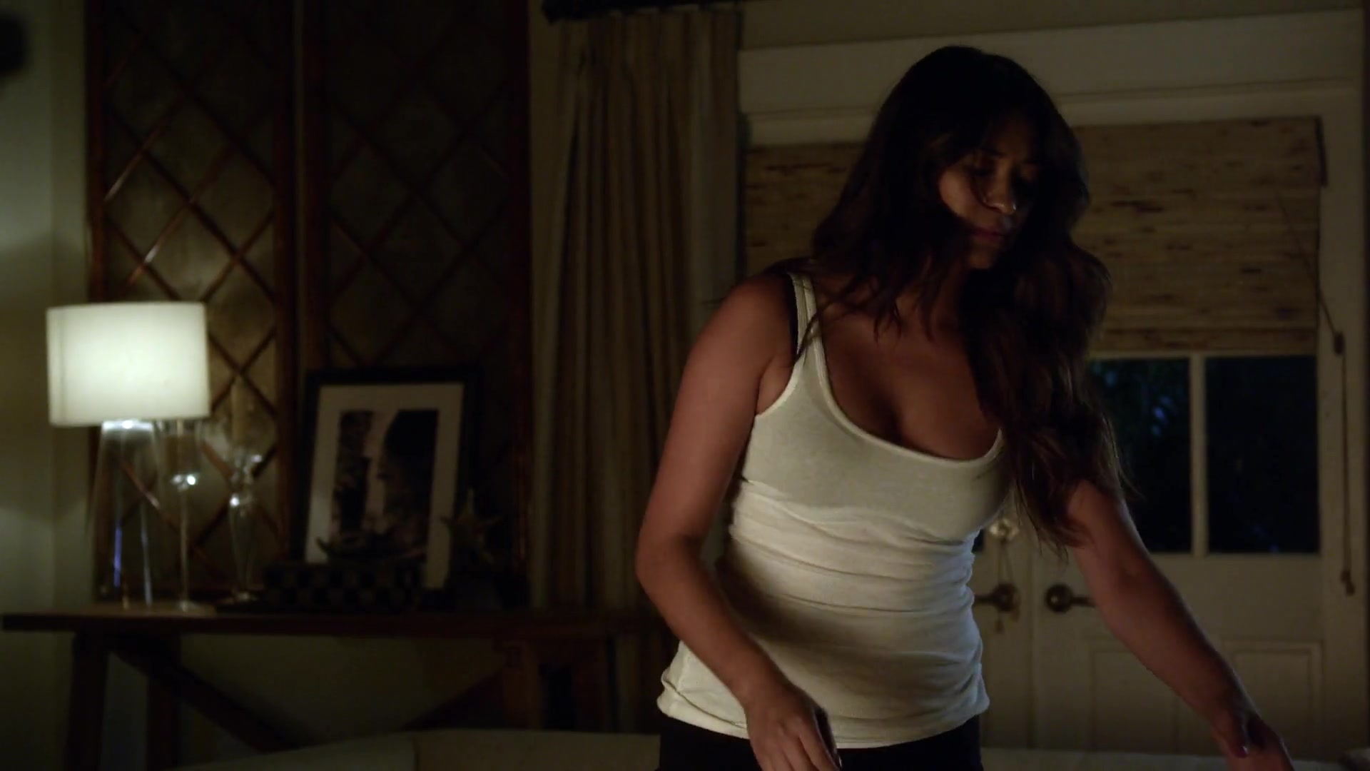 Shay Mitchell sexy - Pretty Little Liars s03e01 (2015)