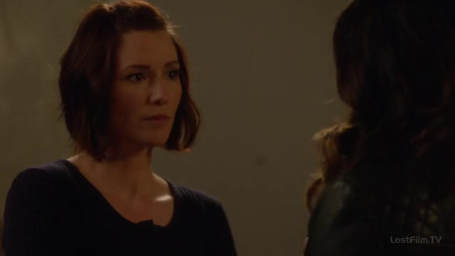 Chyler Leigh sexy, Floriana Lima sexy - Supergirl s02e08 (2016)