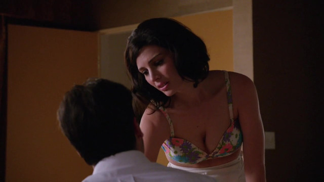 Jessica Pare sexy - Mad Men s05e03 (2012)