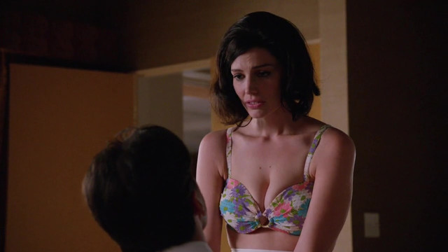 Jessica Pare sexy - Mad Men s05e03 (2012)