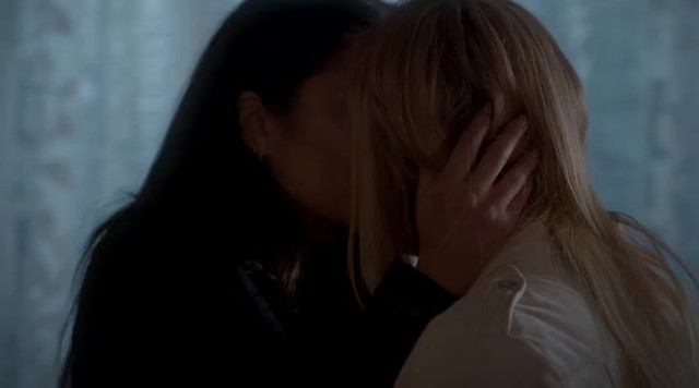 Sasha Pieterse sexy, Shay Mitchell sexy - Pretty Little Liars s07e16 (2016)