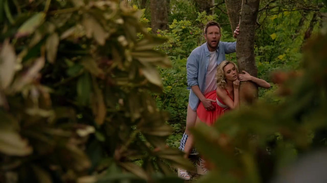 Lindsey Gort sexy - Impastor s01e07 (2015)