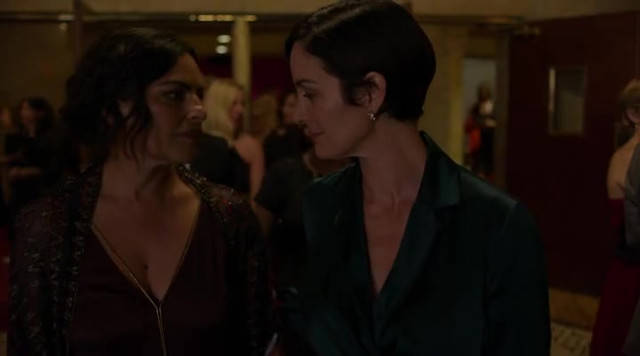 Sarita Choudhury sexy, Carrie Anne Moss sexy - Jessica Jones s03e04 (2019)