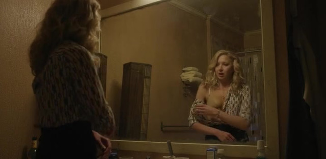 Nina Arianda sexy - Goliath s02e03 (2018)