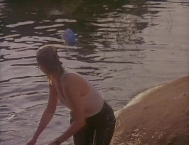 Denise Crosby sexy - Eliminators (1986)