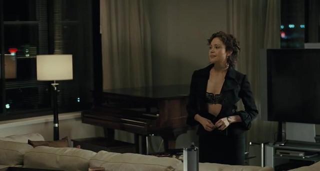 Reiko Aylesworth sexy - Mr Brooks (2007)