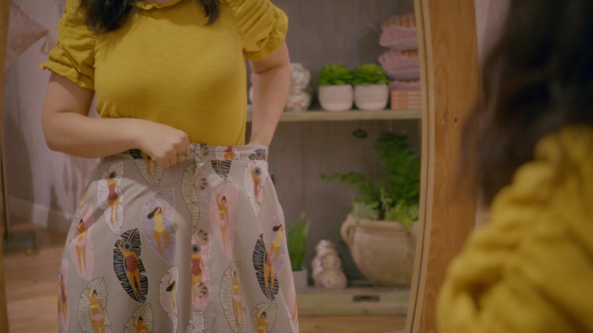 Ilana Glazer sexy - Broad City s05e04 (2019)