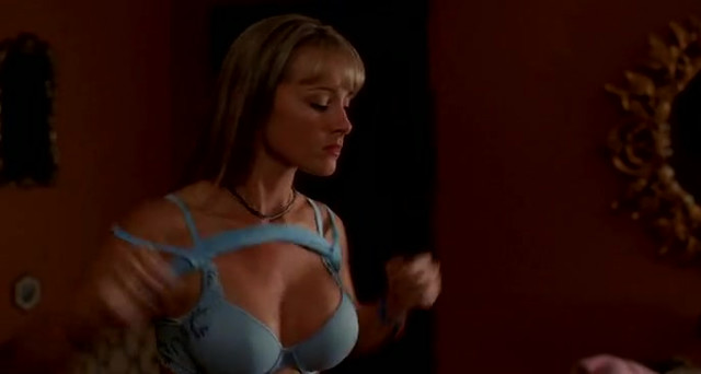 Jennifer O Dell sexy - Slayer (2006)