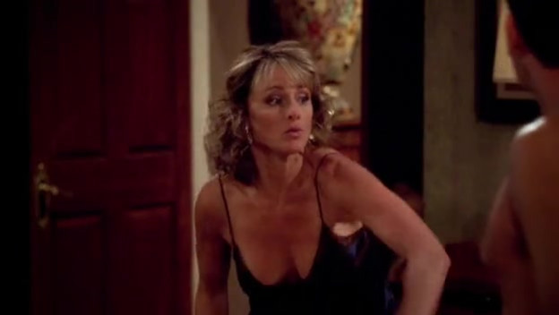 Jennifer O Dell sexy - Two and a Half Men s05e02 (2007)