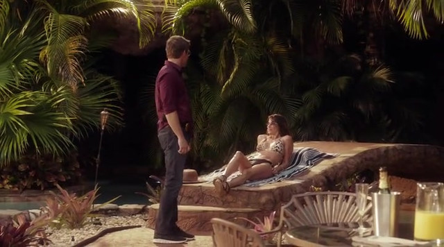 Brooke Langton sexy - The Glades s04e04 (2013)