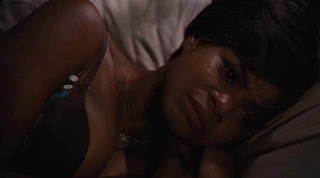 Kimberly Elise sexy - For Colored Girls (2010)