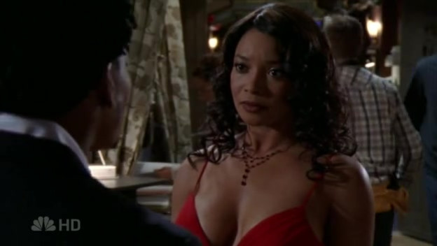 Tamala Jones sexy - Studio 60 on the Sunset Strip s01e17 (2006)