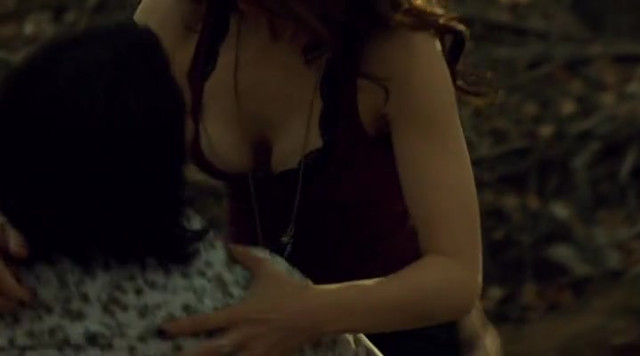 Melanie Scrofano sexy - Wynonna Earp s01e05 (2016)