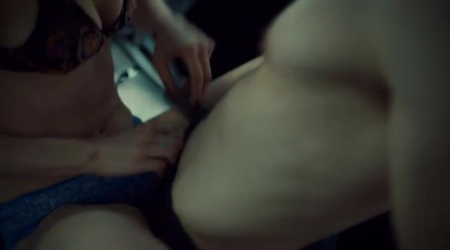 Melanie Scrofano sexy - Wynonna Earp s03e07 (2018)