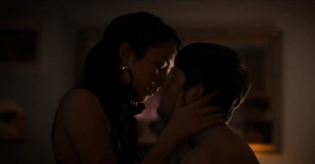 Natasha Liu Bordizzo sexy - The Society s01e03 (2019)