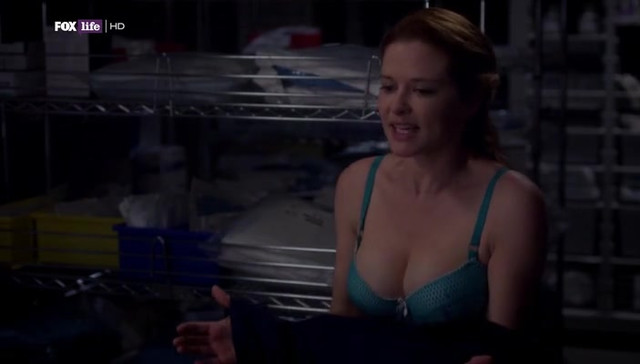 Sarah Drew sexy - Greys Anatomy s11e16 (2014)