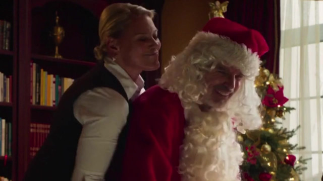 Valerie Wisman sexy - Bad Santa 2 (2016)