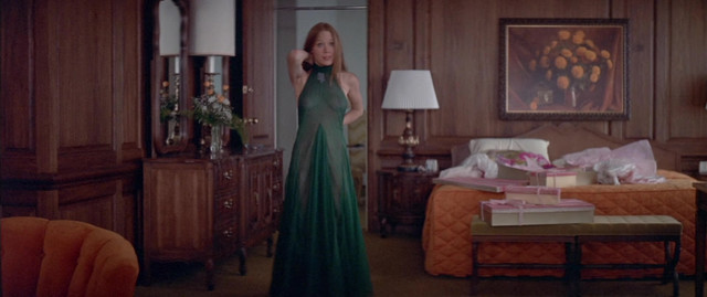 Sissy Spacek nude - Prime Cut (1972)