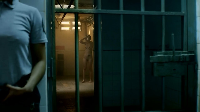 SofIa Gala nude, Iride Mockert nude - El Tigre Veron s01e02 (2019)