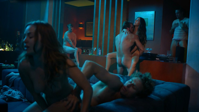 Melissa Barrera nude, Mishel Prada nude, Tru Collins nude - Vida s02e01 (2019)