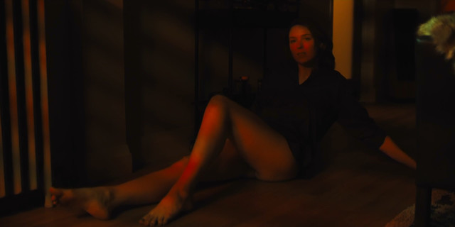 Lucy Walters nude, Nola Palmer nude, Natalie Hall sexy - Jett s01e07 (2019)