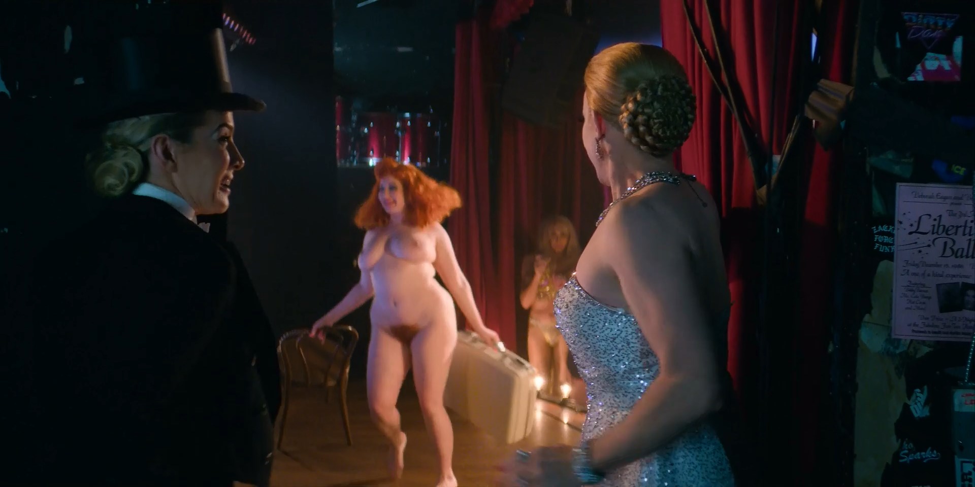 Geena Davis sexy, Kasia Szarek nude - Glow s03e09 (2019)