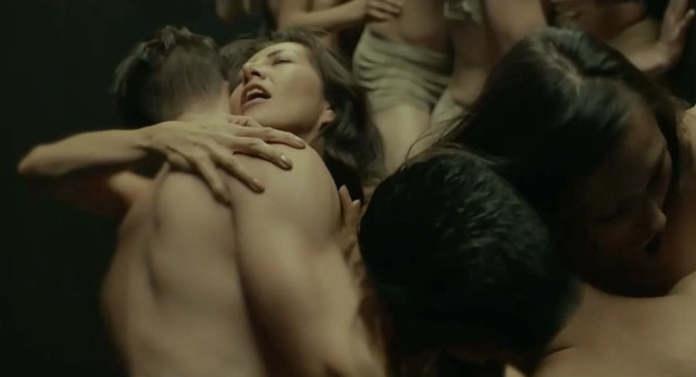 Cecilia Ponce nude, Aislinn Derbez sexy, Ana de la Reguera sexy - Macho (2016)