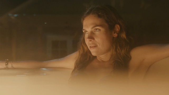 Anna Drijver nude, Elise Schaap sexy - Undercover s01e01-08 (2018)