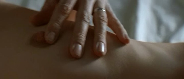 Outi Maenpaa nude, Ria Kataja nude - Musta jaa (2007)