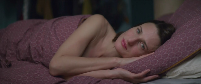 Camille Cottin sexy, Alexandra Chouraqui sexy - Mouche s01e01-06 (2019)